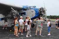 Click to see 080702pib080.jpg